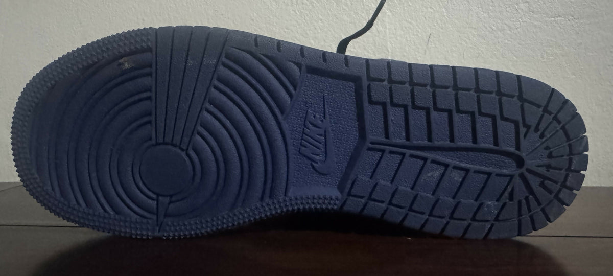 Nike Air Jordan 1 Boys Retro High OG “Midnight Navy” – US Size 5.5