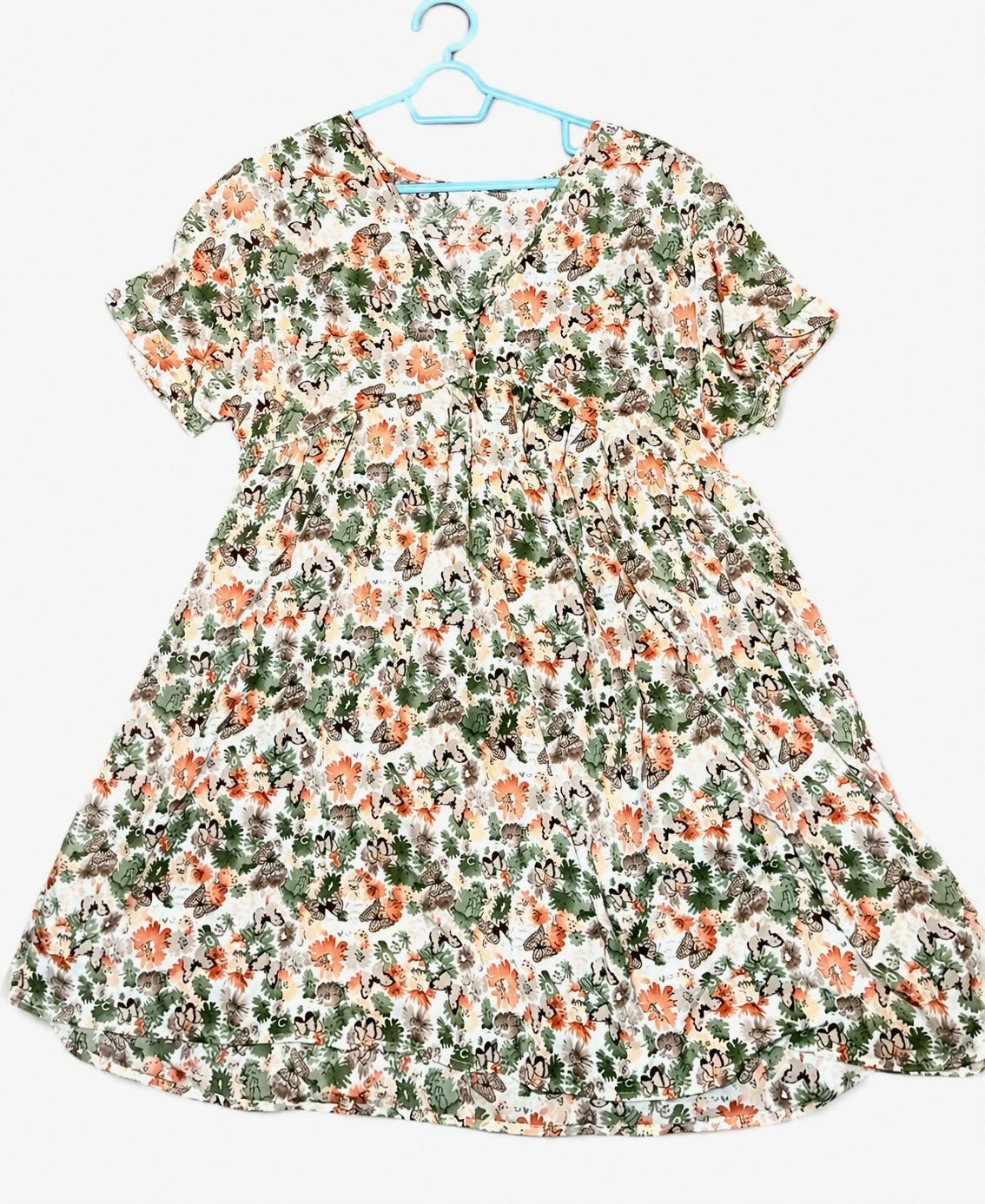 FLOWY DRESS