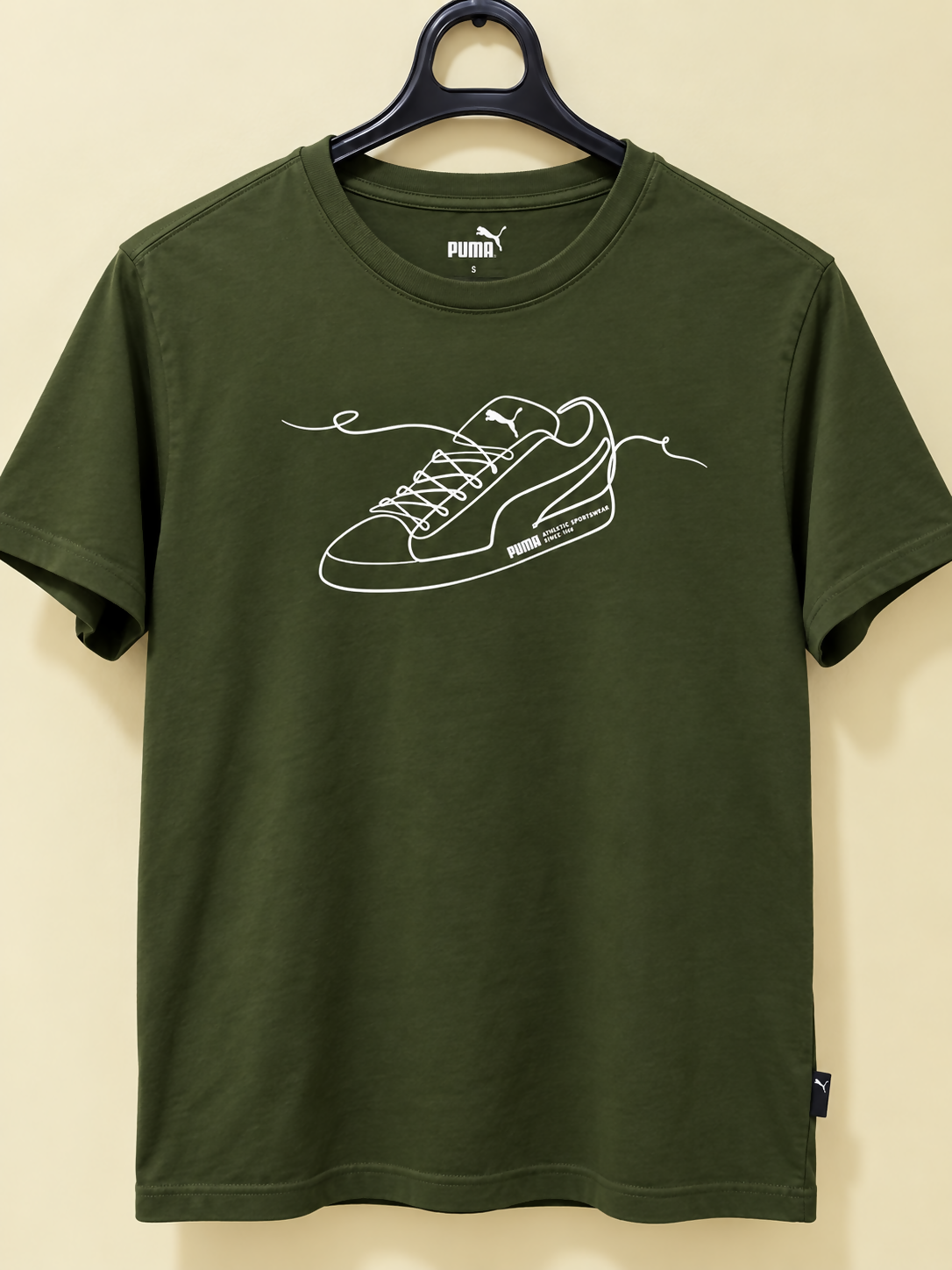 PUMA Men’s Sneaker Graphic T-Shirt – Size Small