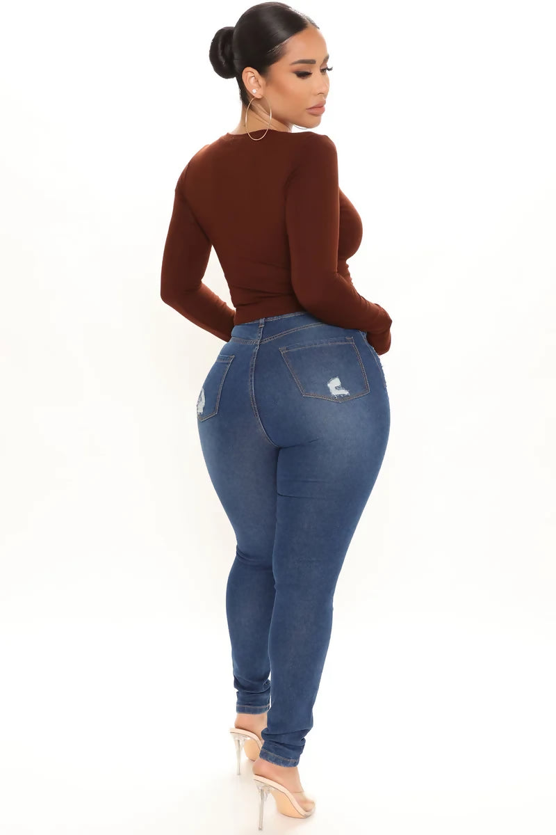 Fashion Nova Crew Neck Long Sleeve Crop Top