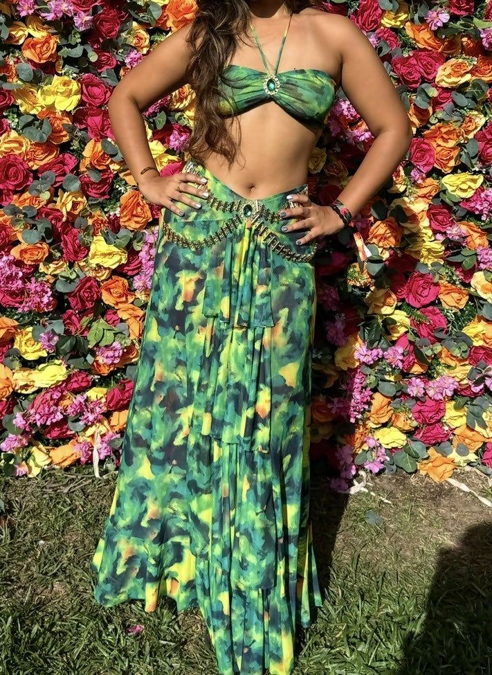 H and Y collection Raisa Vanessa 2 piece: Tie top and V-Waist Chiffon Ruffle Maxi Skirt With Gold Belt