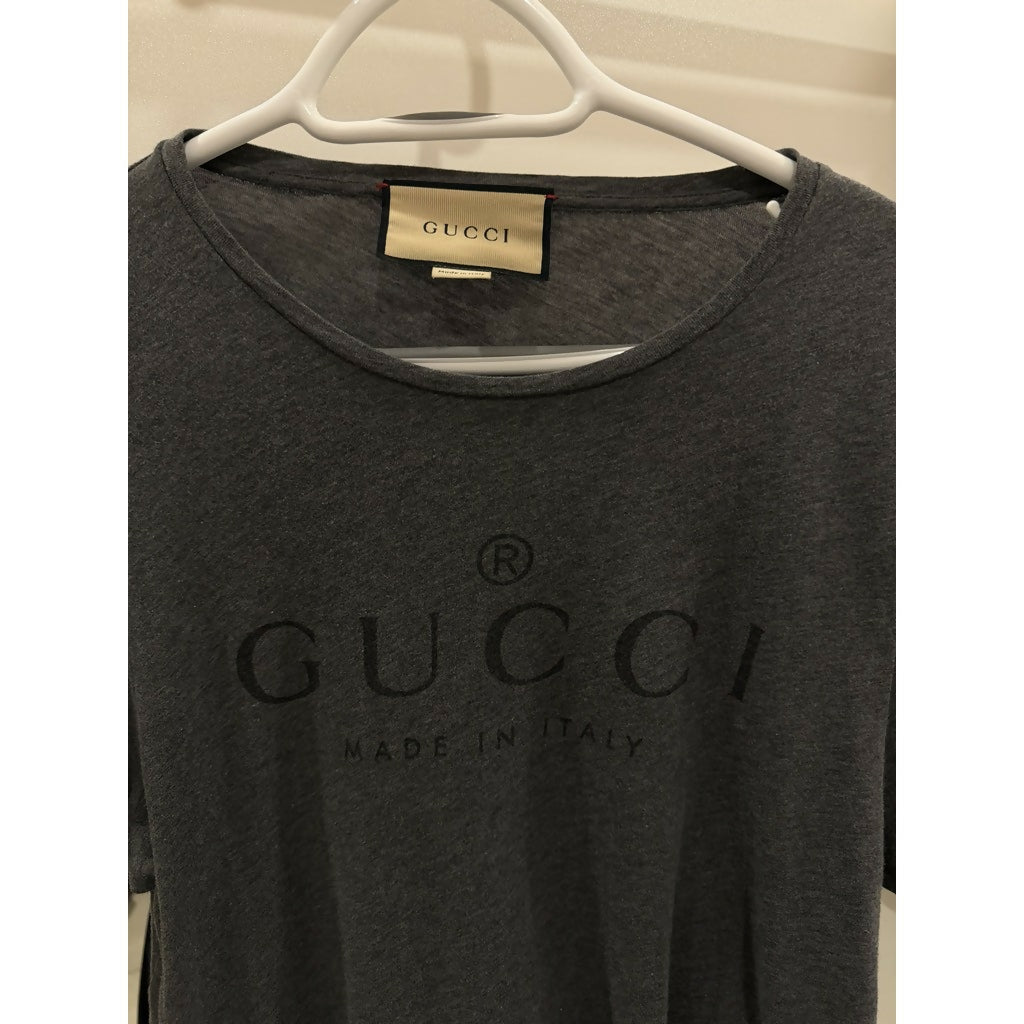 Gucci Logo Cotton T-Shirt – Grey