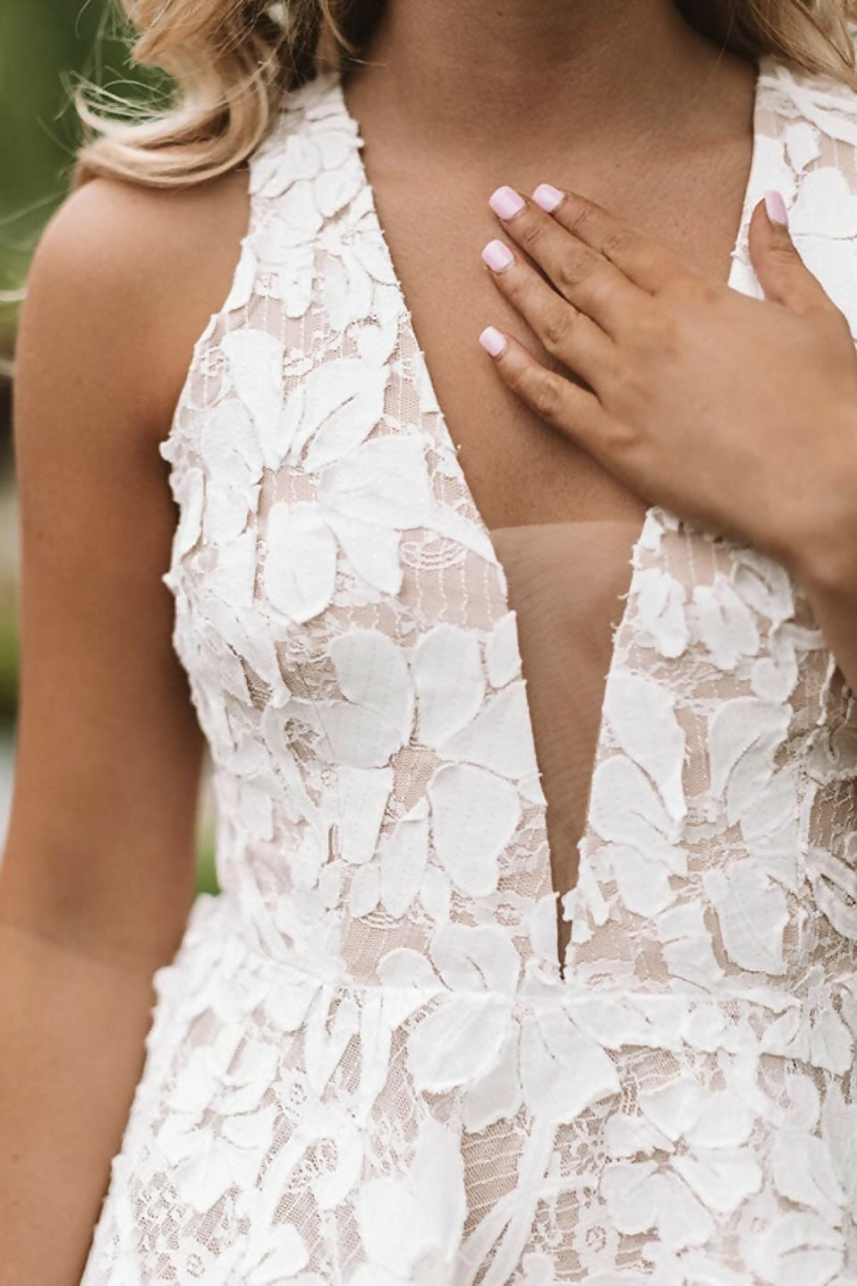 (NEW) Floral Lace Appliqué Dress