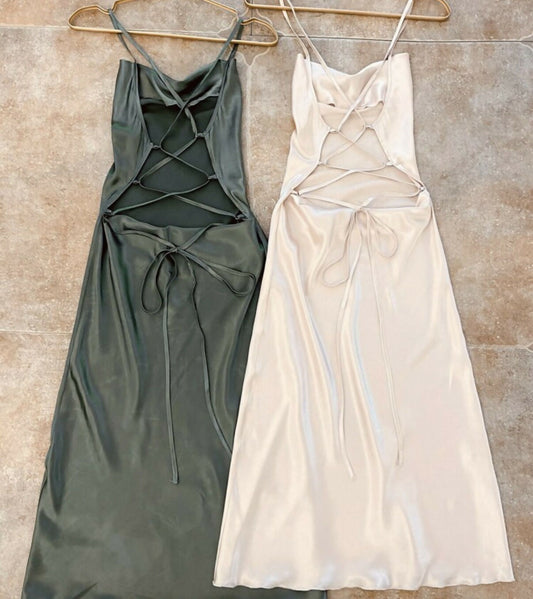 Silky spell dress duo