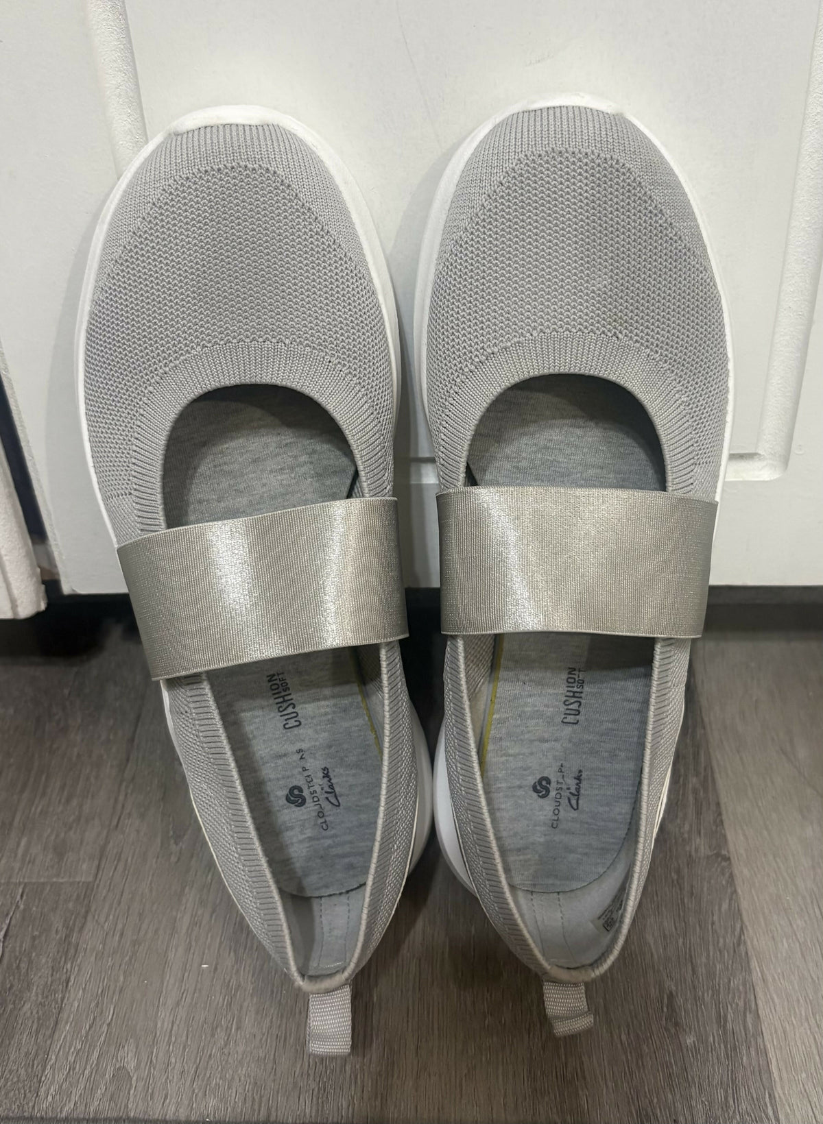 Clarks shoe