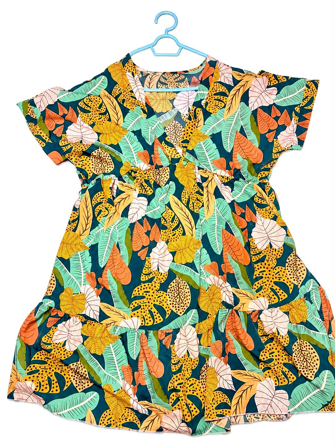FLORAL MULTI COLORED FLOWY DRESS