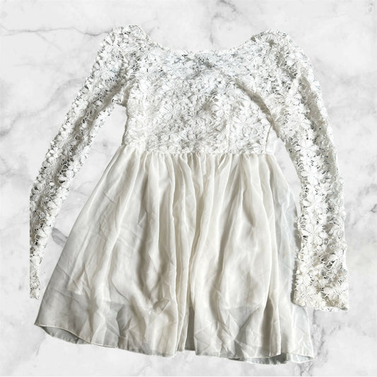 Crochet Daisy Lace Skater Dress