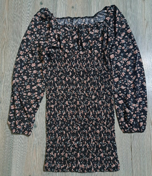 Floral smocked mini dress
