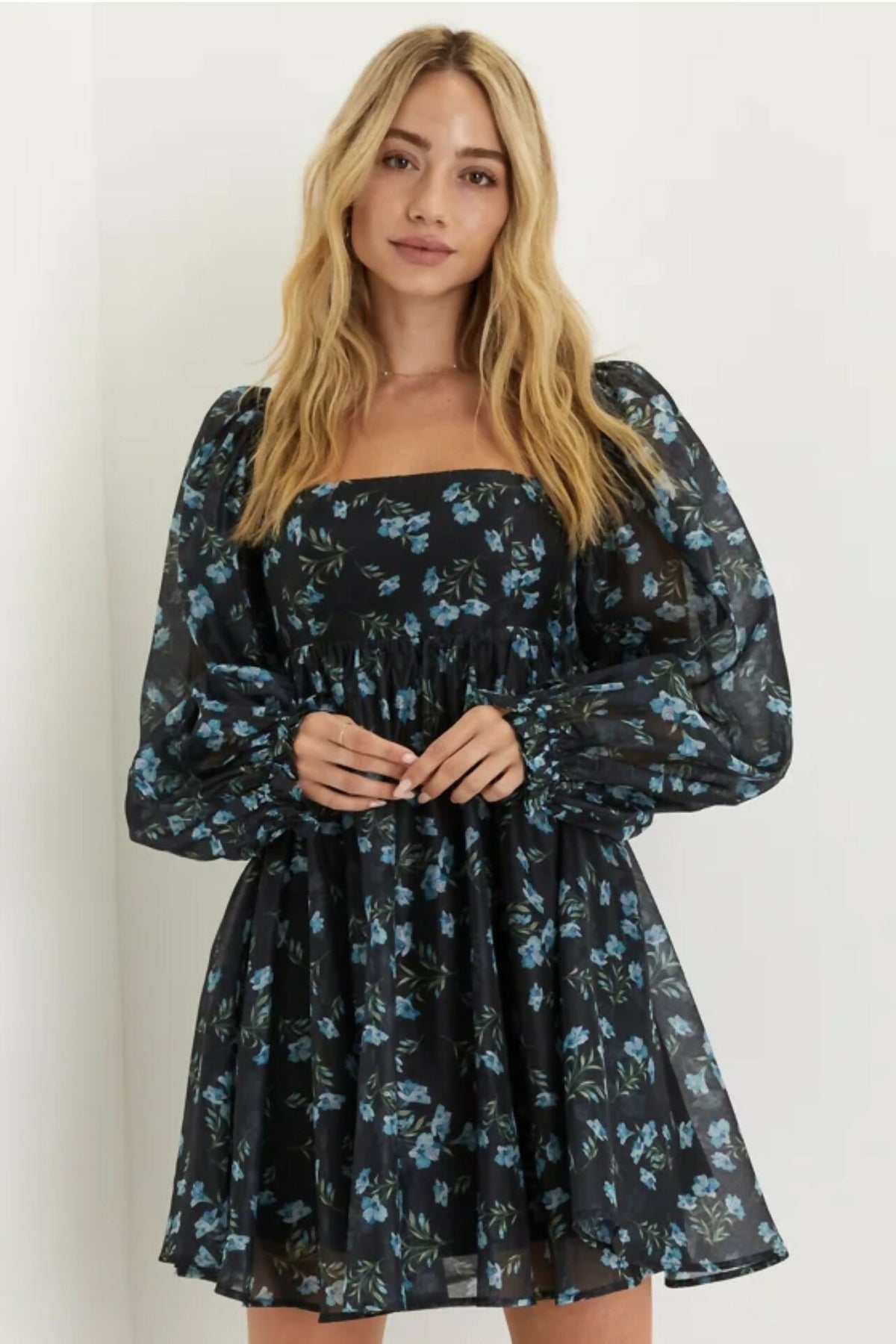 LULUS COMPLETE DARLING BLACK FLORAL BALLOON SLEEVE BABYDOLL MINI DRESS