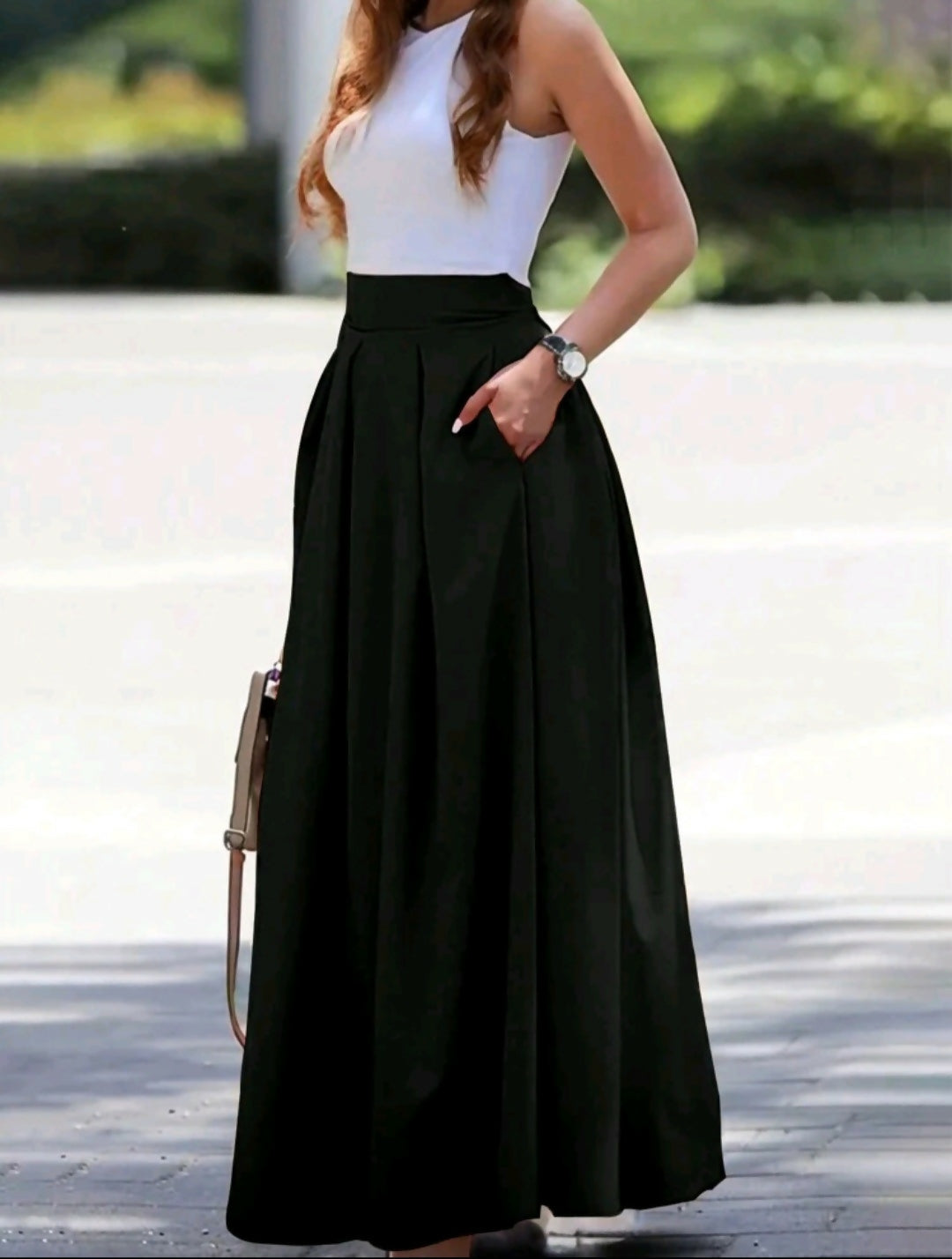 Elegant High-Waisted Pleated Maxi Skirt with pocket
