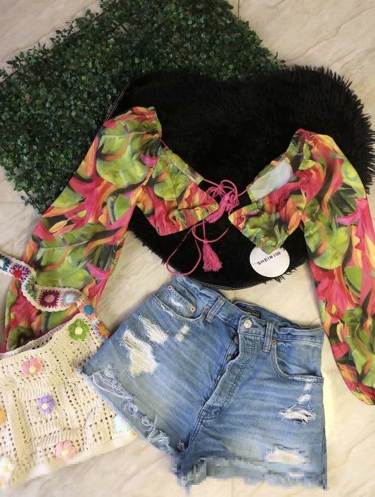 SHEIN VCAY Tropical Print Tie Front Lantern Sleeve Crop Top