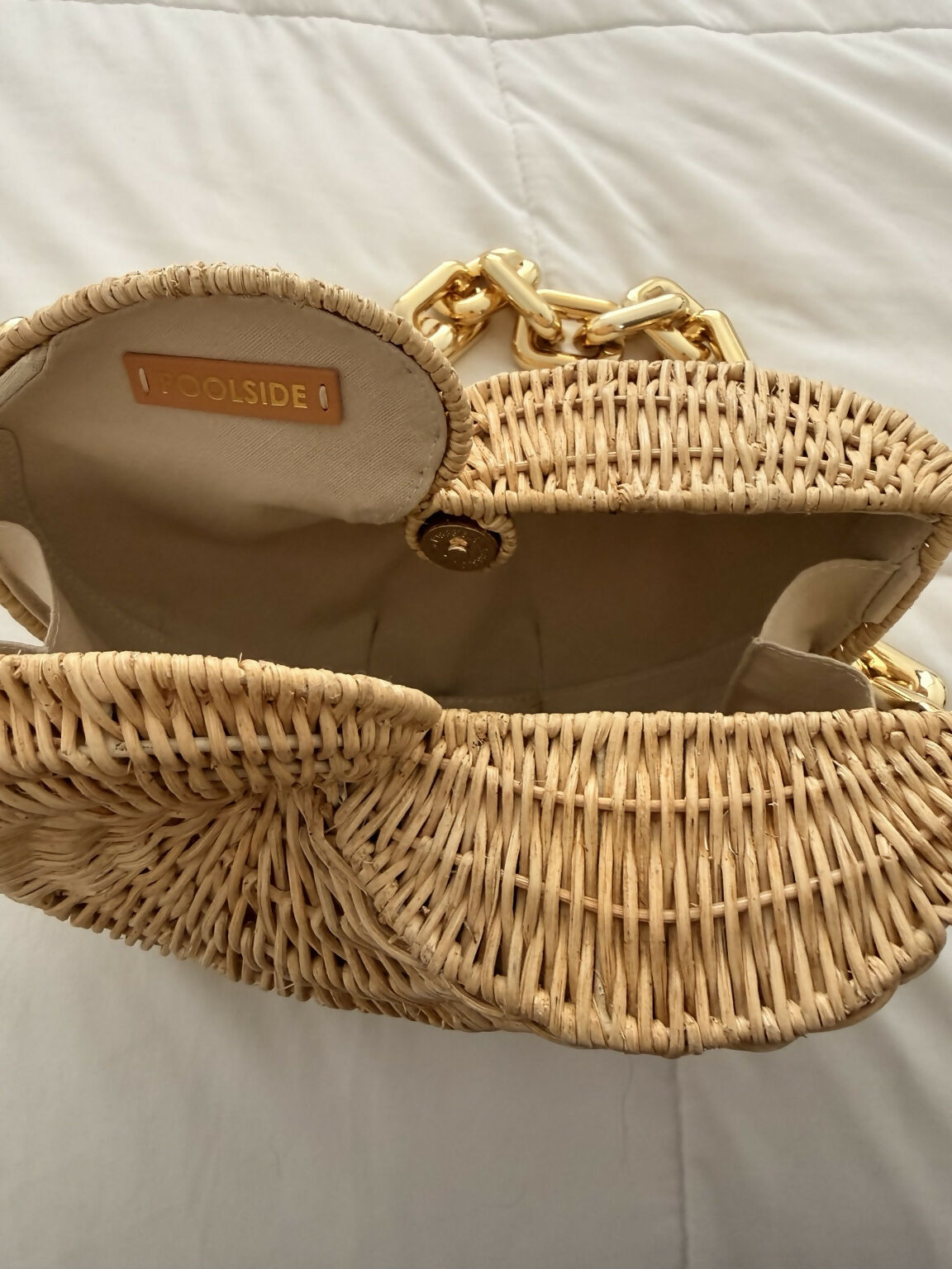 Poolside Brand Wicker Conch Shell Bag