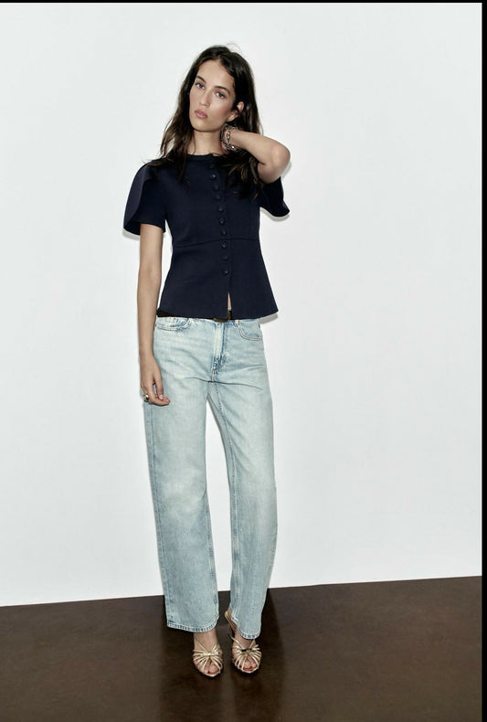 ZARA PUFF SLEEVE CARDAGIN WITH SLITS