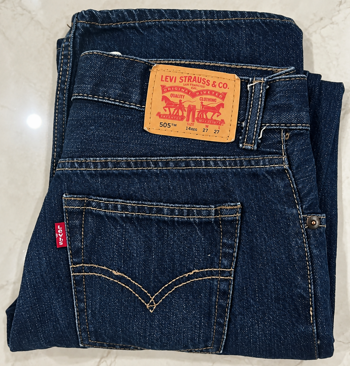 Levi’s 505 Boys jeans, size 14 Reg (27 × 27