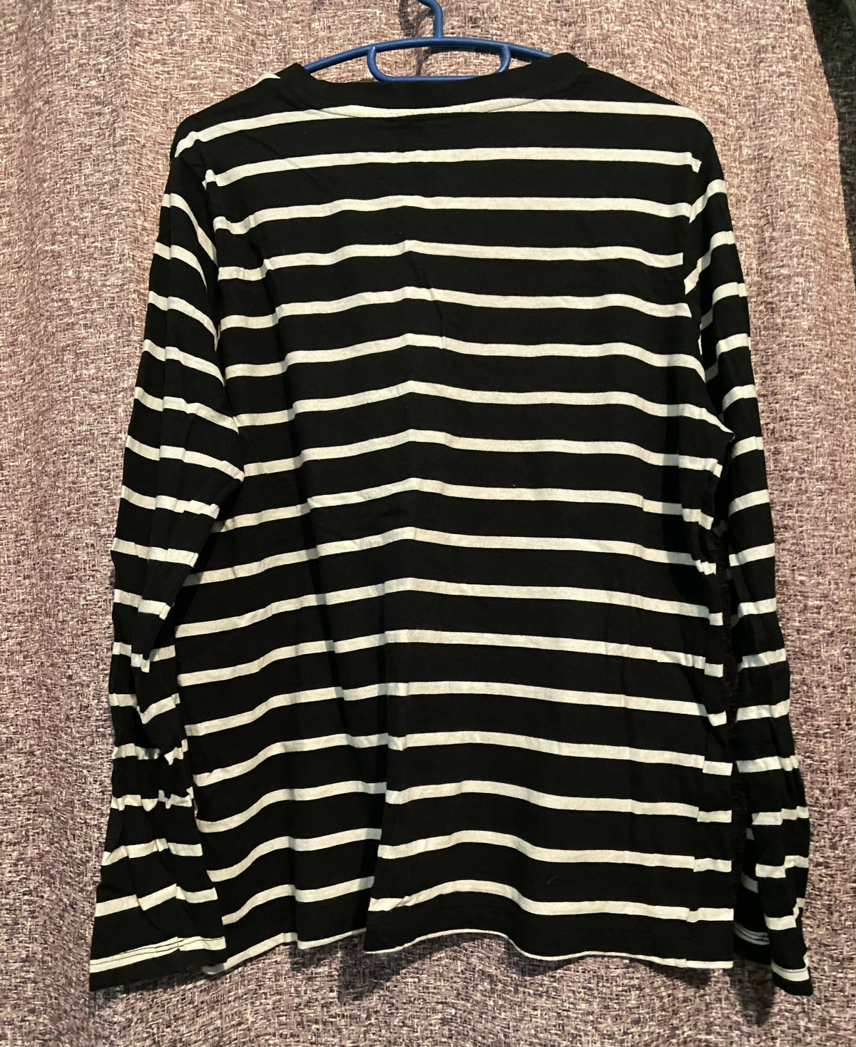 Long sleeved horizontal striped tee