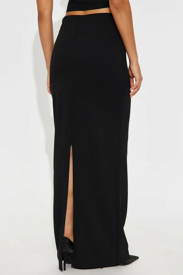Fashion Nova Black Back Slit Maxi Skirt