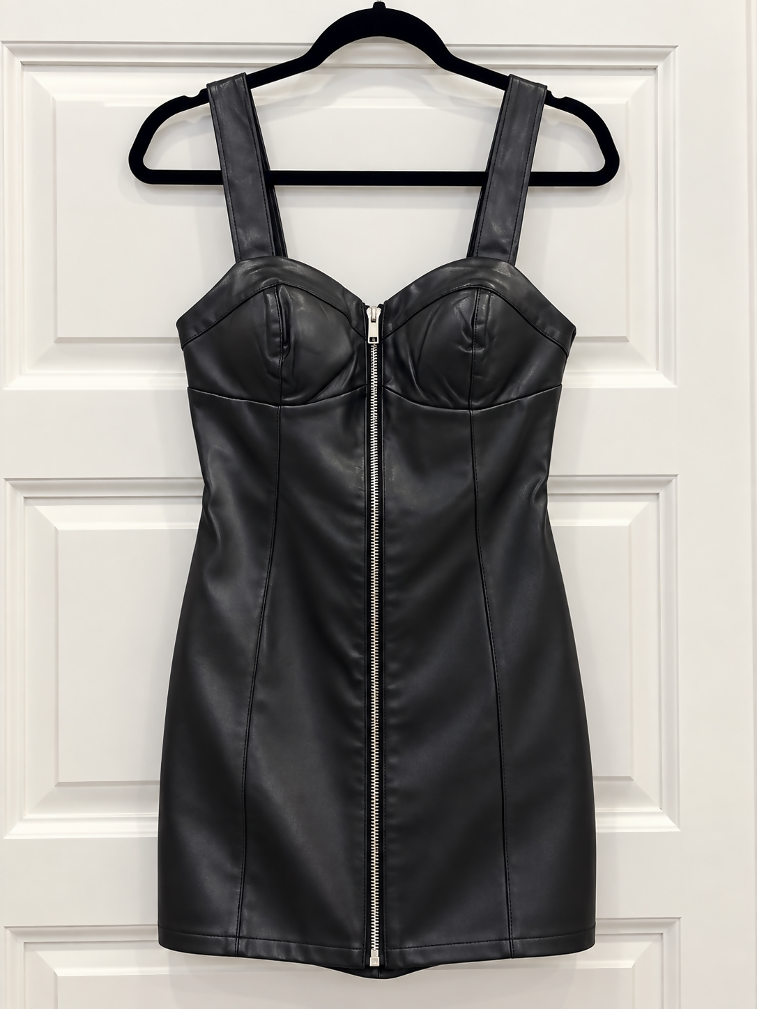 Steps New York - Vale Mini Black Dress