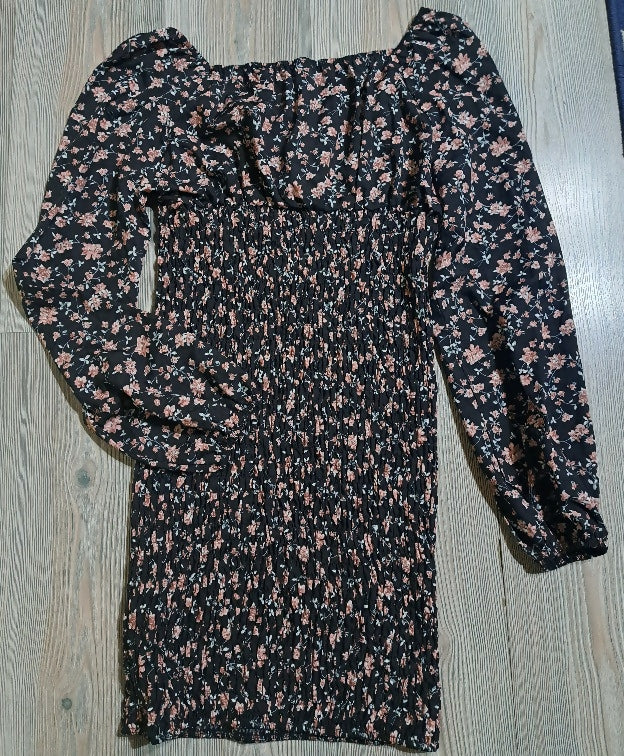 Floral smocked mini dress