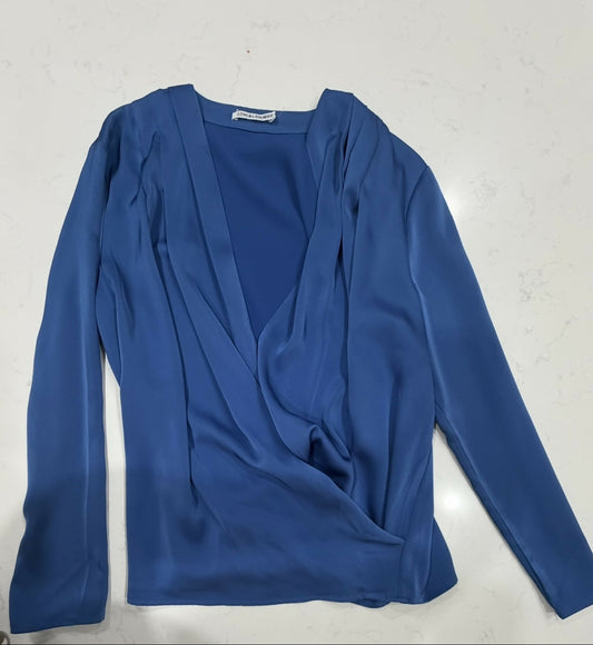 Blue top