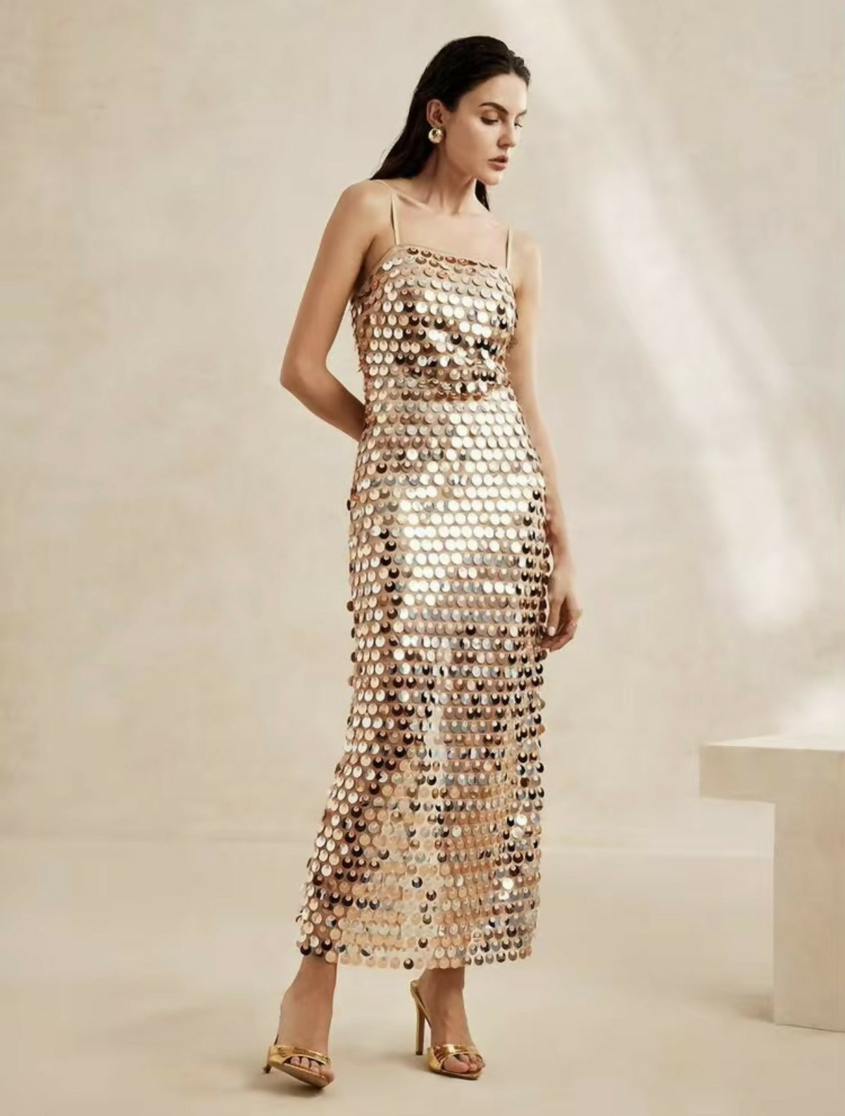 (NEW) Sequined Slim-Fit Dress