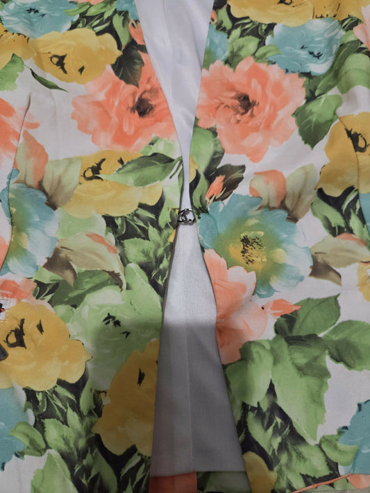 Floral Frontal Clasp Jacket