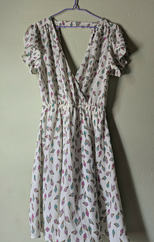 F21 V-neck Backless Ice Cream Cone Print Dress