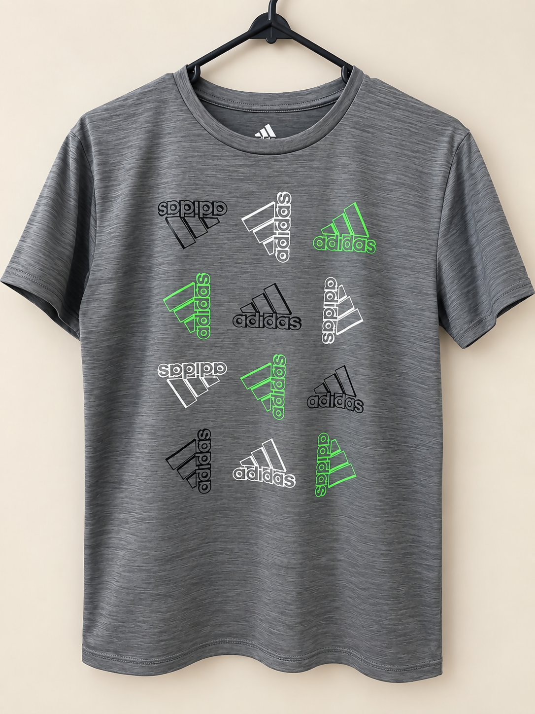 Adidas Boys Performance/ Training Tshirt Size L (14-16)