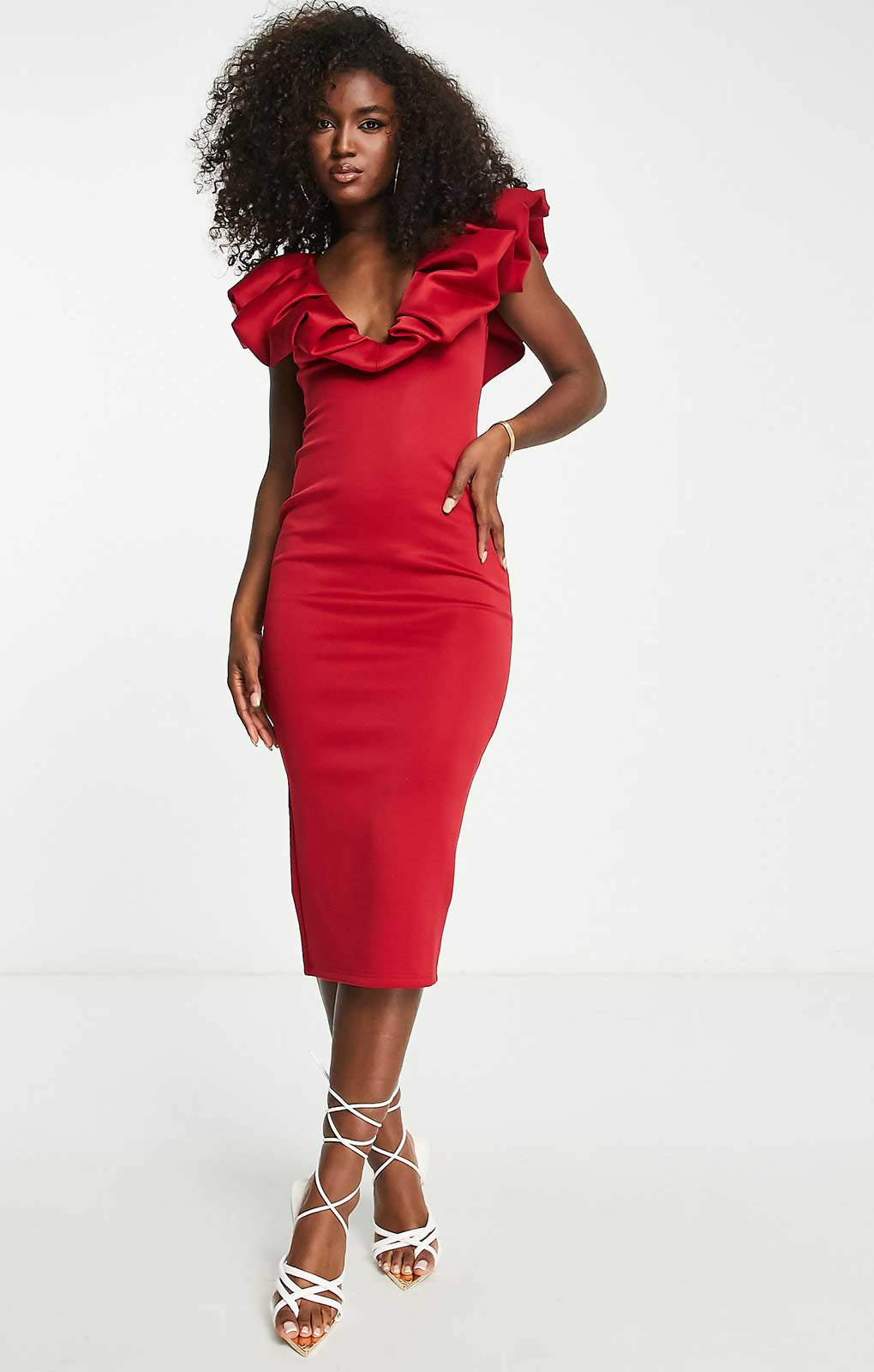 Deep plunge scrunch neck midi dress in red