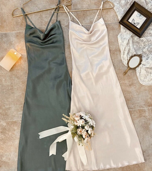 Silky spell dress duo