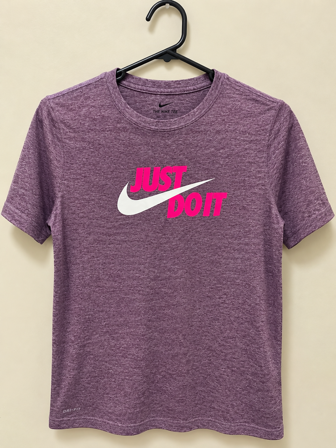 Nike Dri-FIT “Just Do It” Boys T-Shirt Size XL