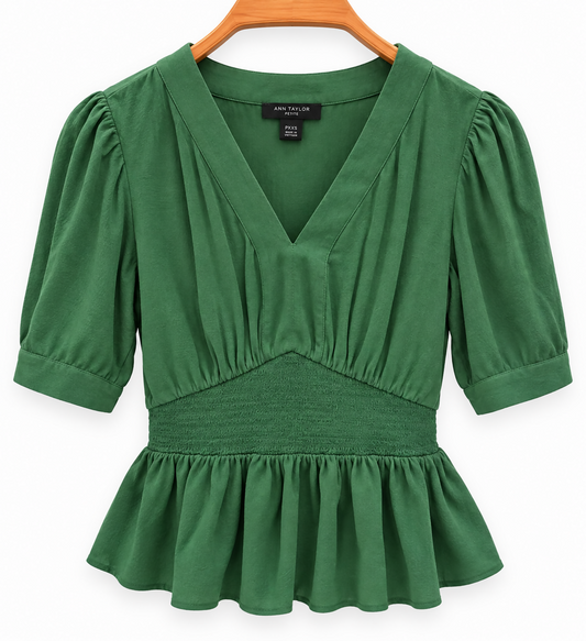 Ann Taylor Women’s Green Smocked Peplum Blouse – Size PXXS (Petite XXS) Never worn, without tags