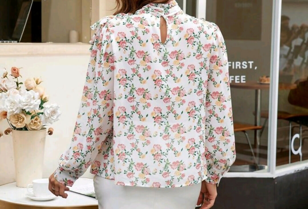 Shein Floral print long sleeve top