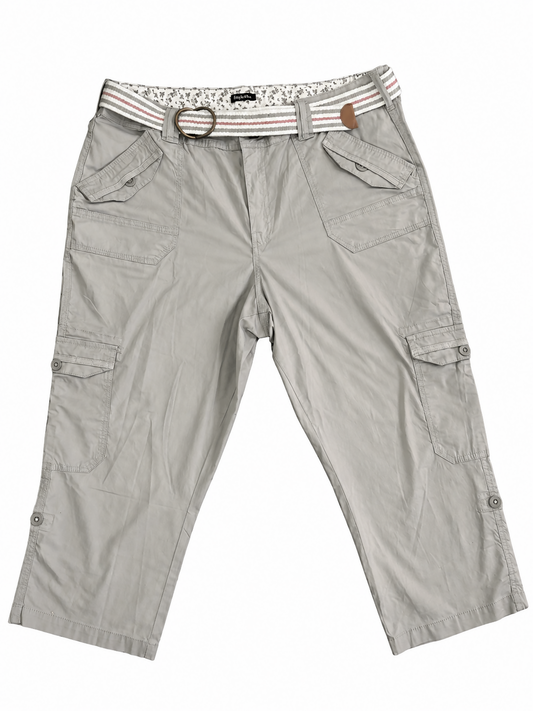 Women’s Cargo Capri Pants