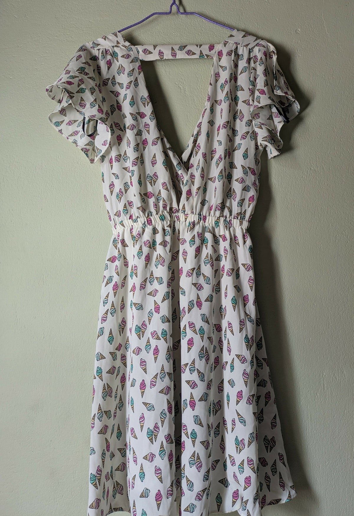 F21 V-neck Backless Ice Cream Cone Print Dress