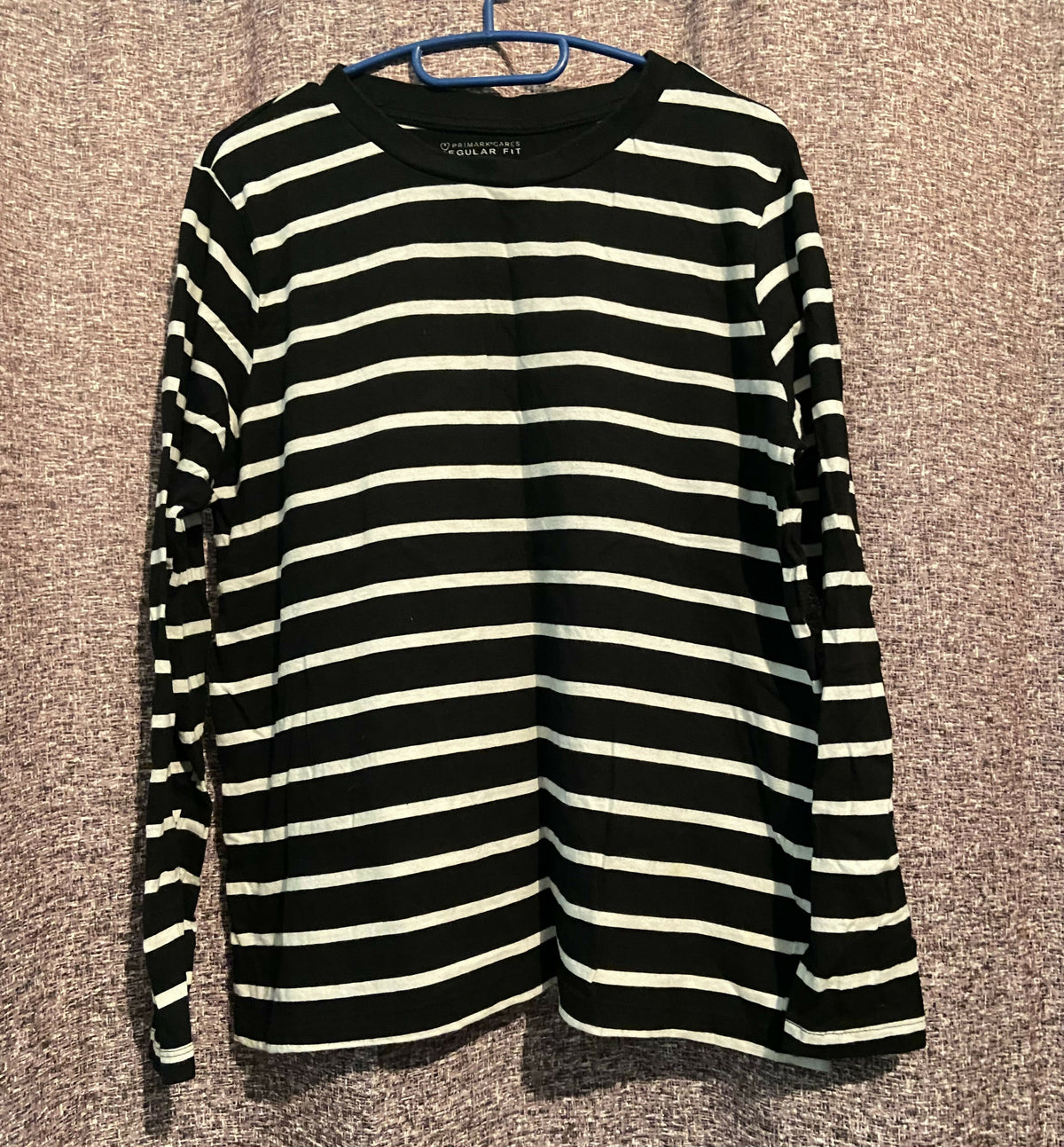Long sleeved horizontal striped tee